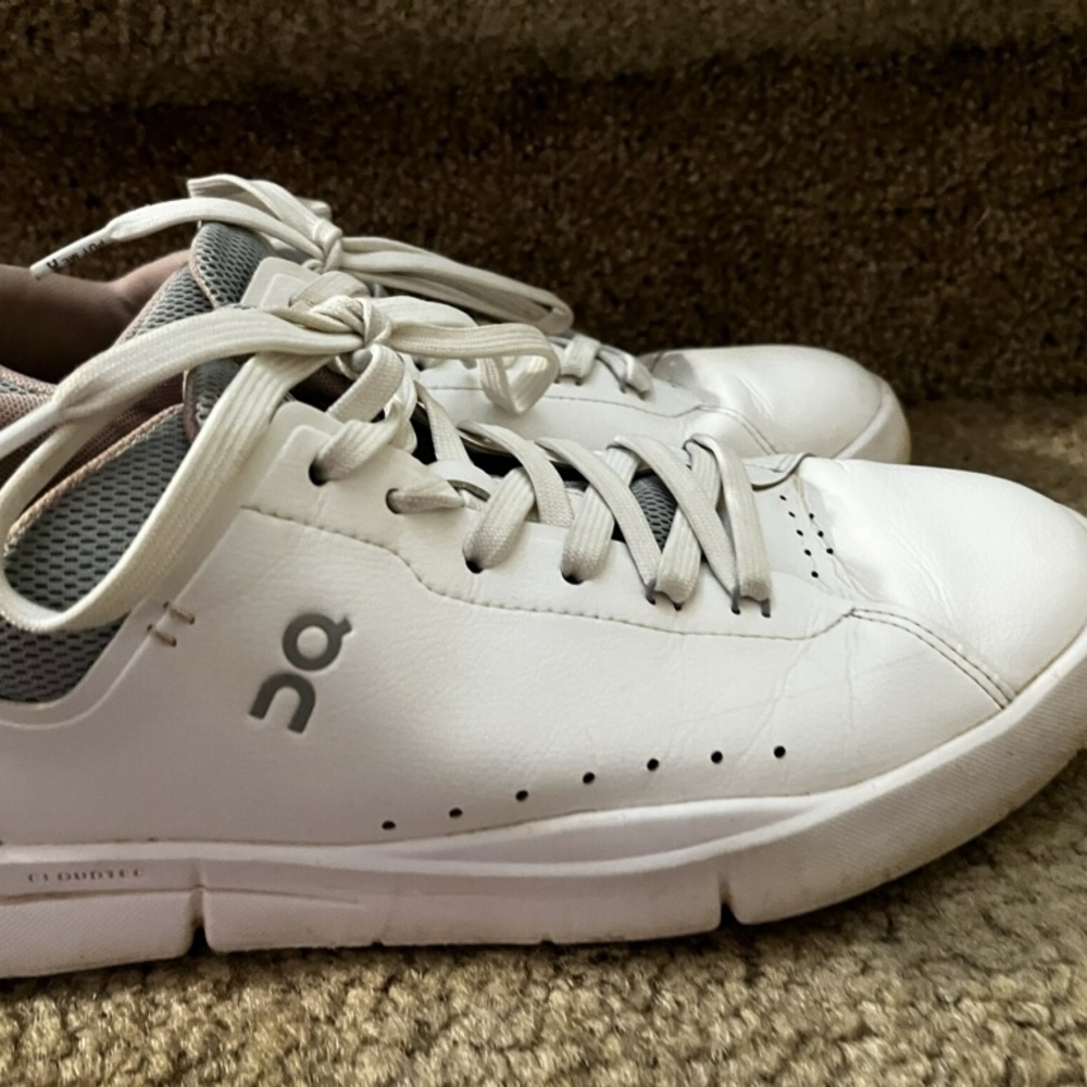 On Running Women's Sneakers in White and Gray